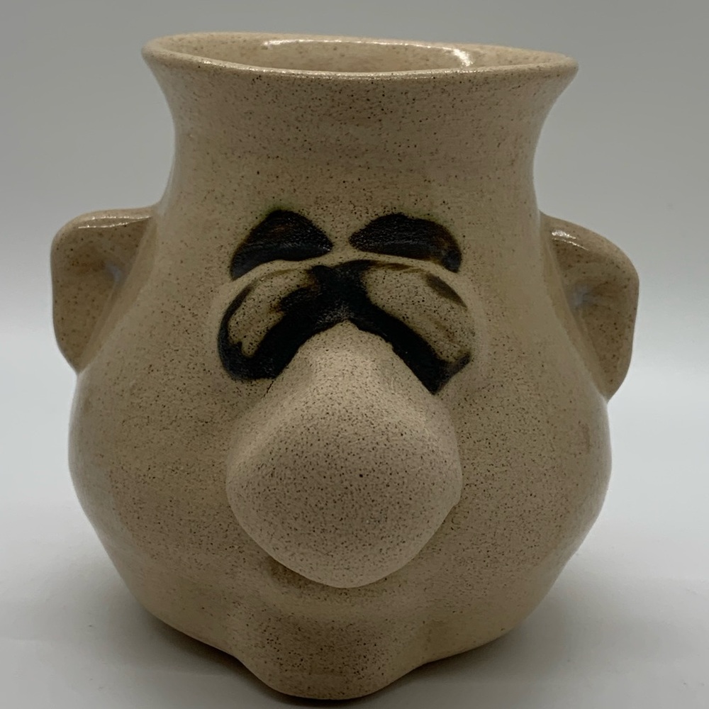 Vintage PETER PETRIE Egg Separator